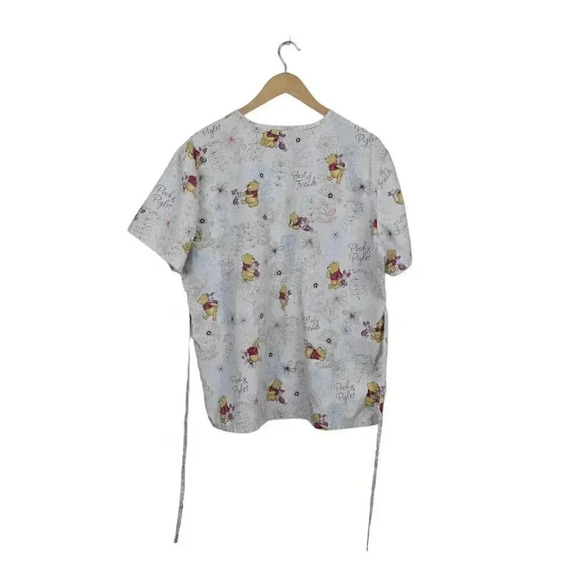 Disney Scrub  Top Winnie the Pooh Bear Piglet Medical Cream Size XL - Picture 6 of 14